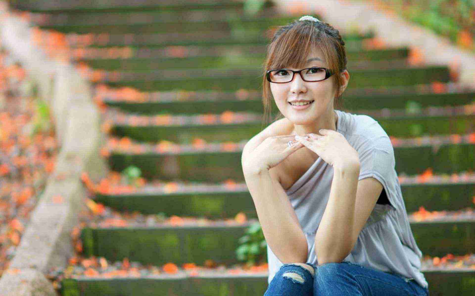 美腳妻：美腿魅影：妻子的魅力之旅